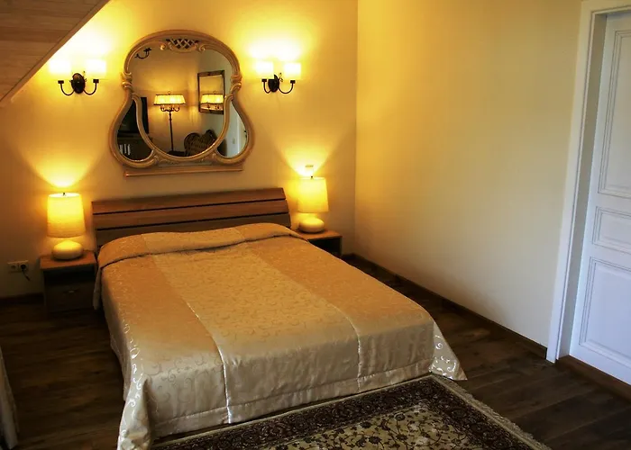 Memelio Dvaras Estalagem *